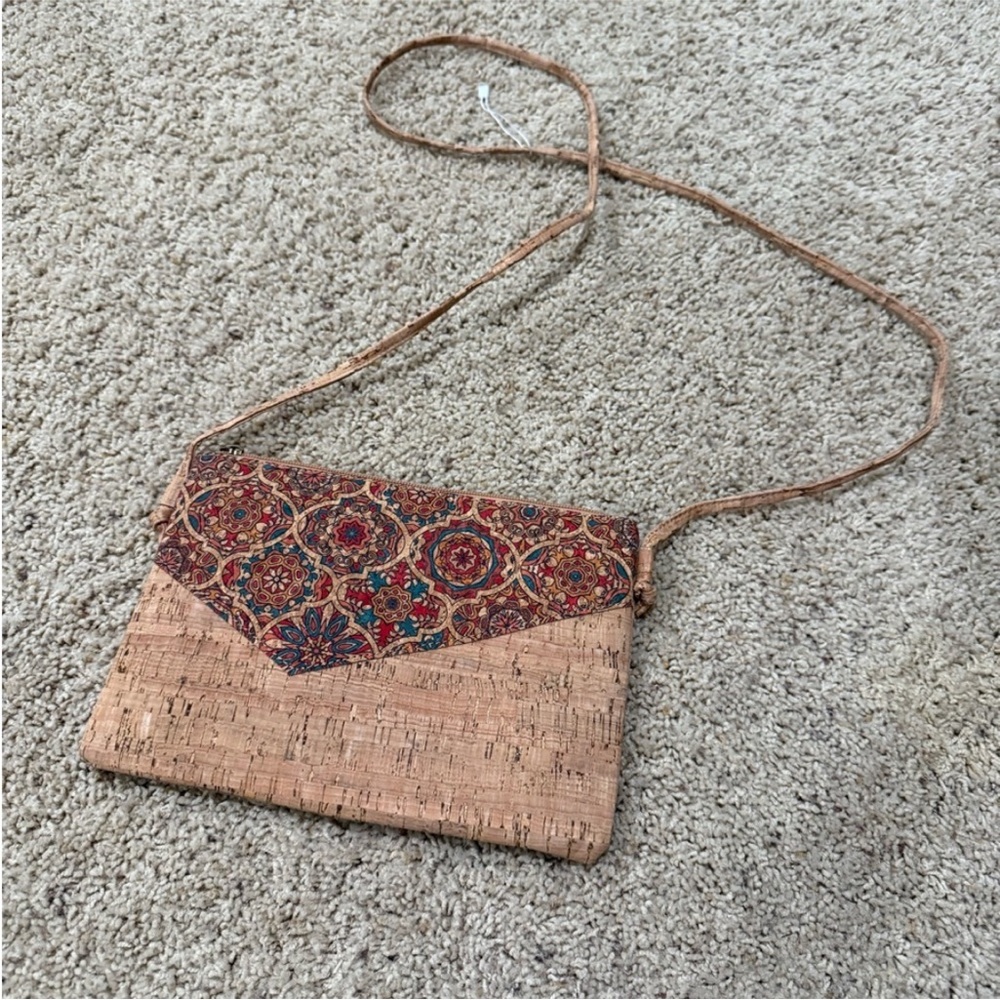 Portuguese Cork
Crossbody Bag